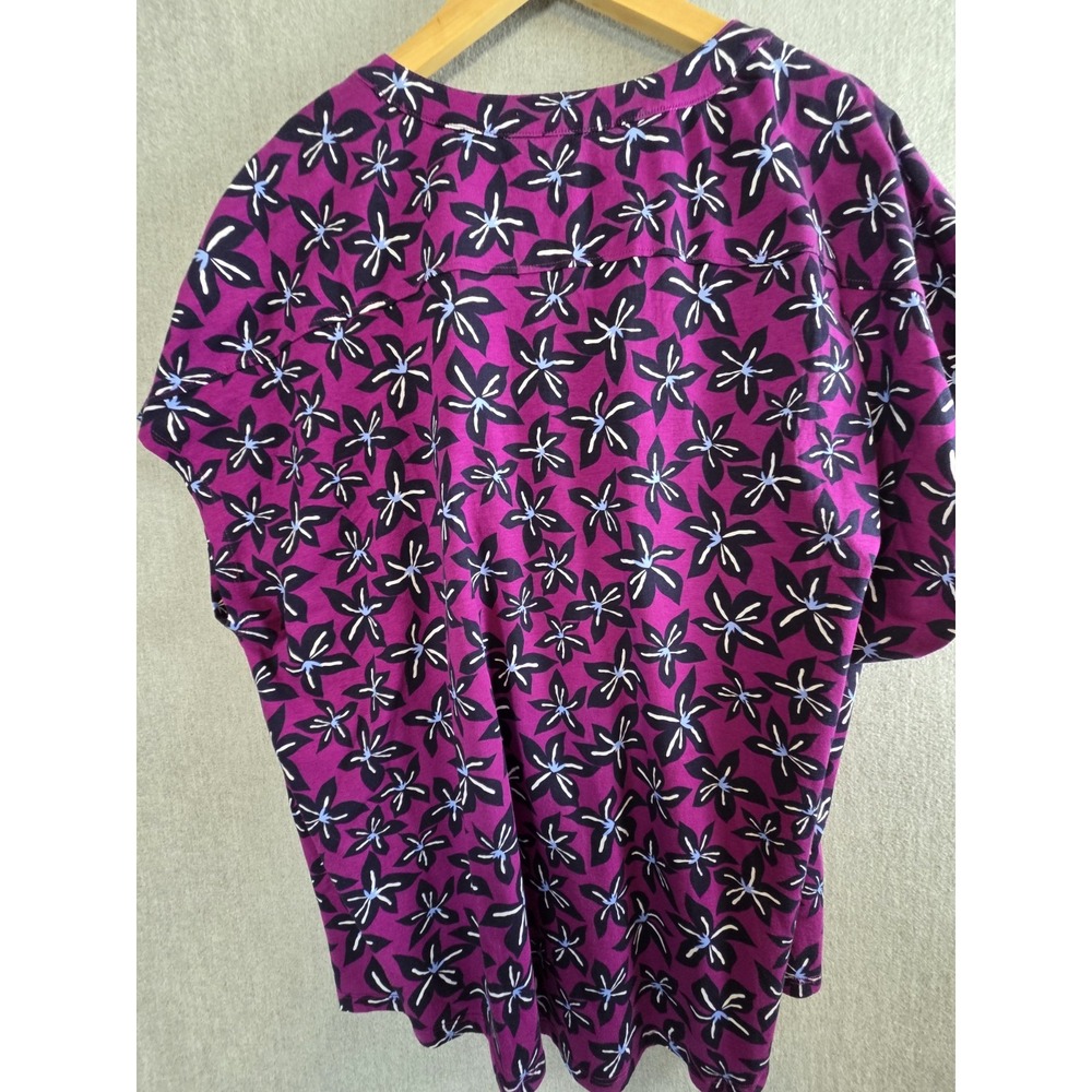 Jones New York Signature Womens 3XL Tunic Top Purple Hollyhock Print V Neck NEW - Picture 3 of 8